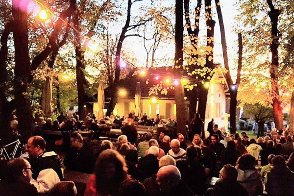 Bockbieranstich auf dem Höhnskeller